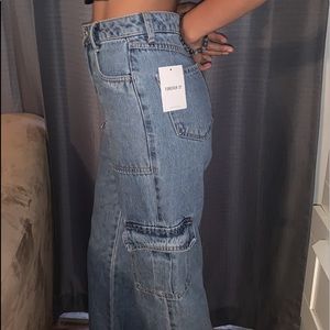 relaxed fit cargo pants